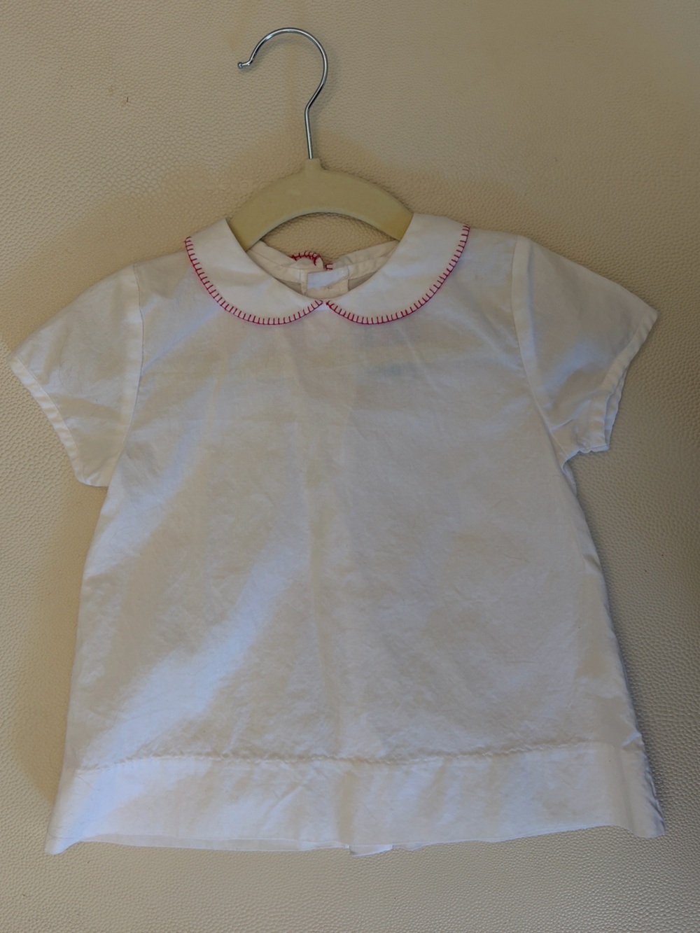 White peter pan collar shirt with red embroidery, 2T